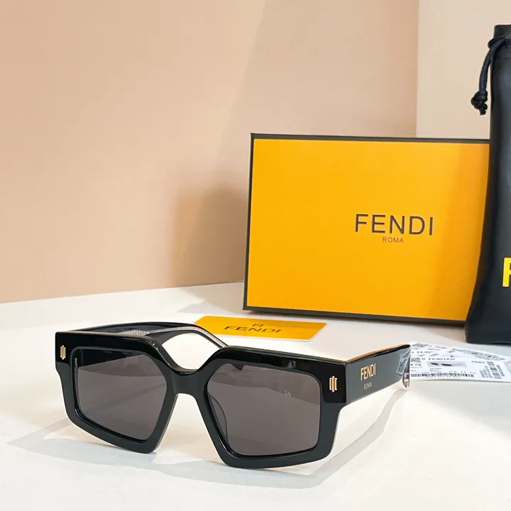 スーパーコピー フェンディ サングラス