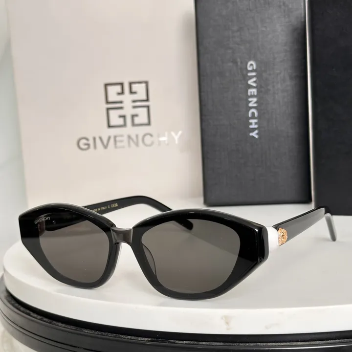 スーパーコピー ジバンシィ サングラス