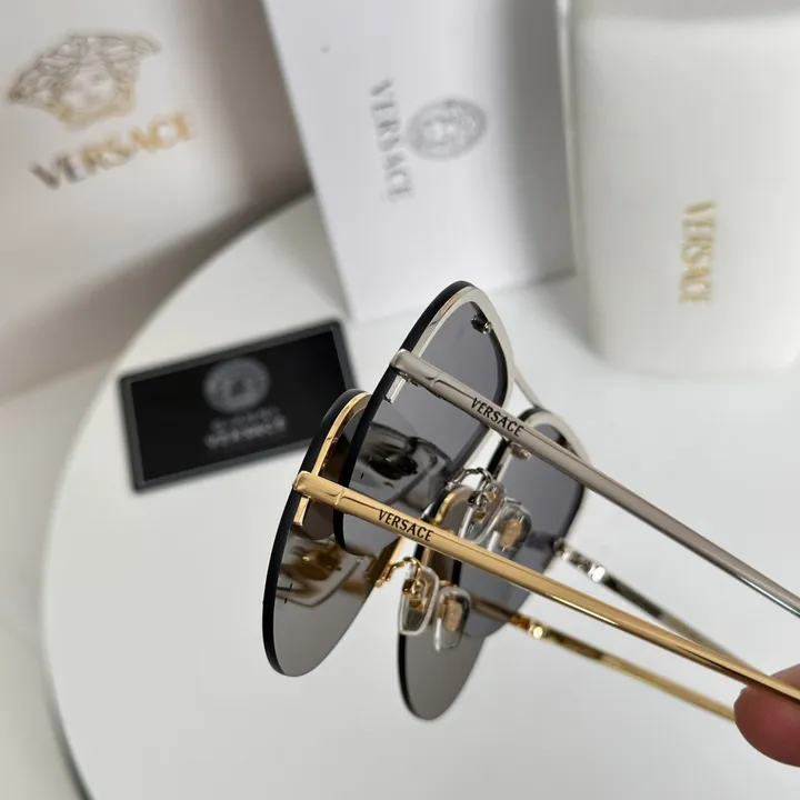 スーパーコピー ヴェルサーチ サングラス
