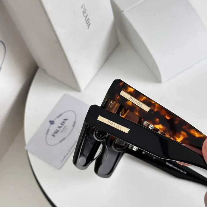 スーパーコピー プラダ サングラス