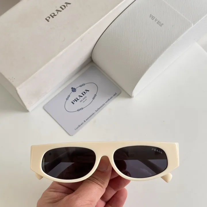 スーパーコピー プラダ サングラス