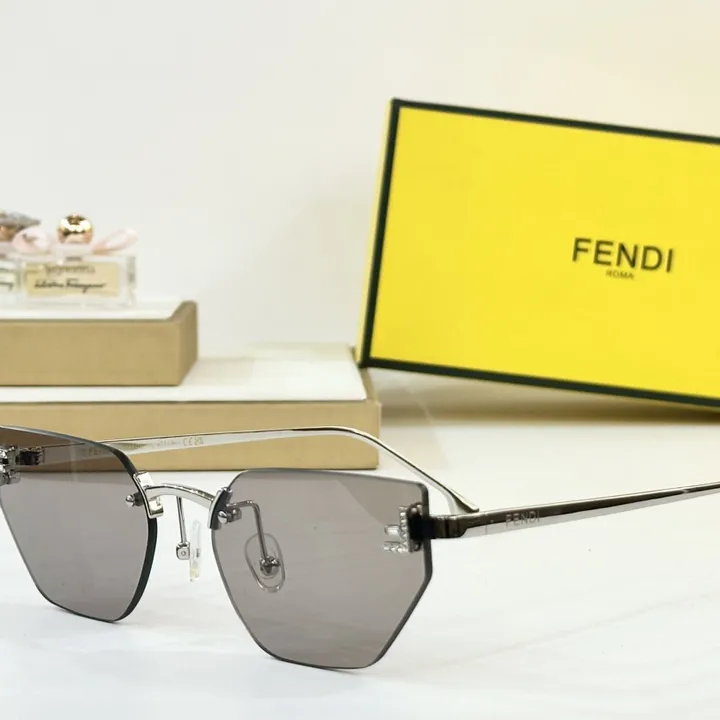 スーパーコピー フェンディ サングラス