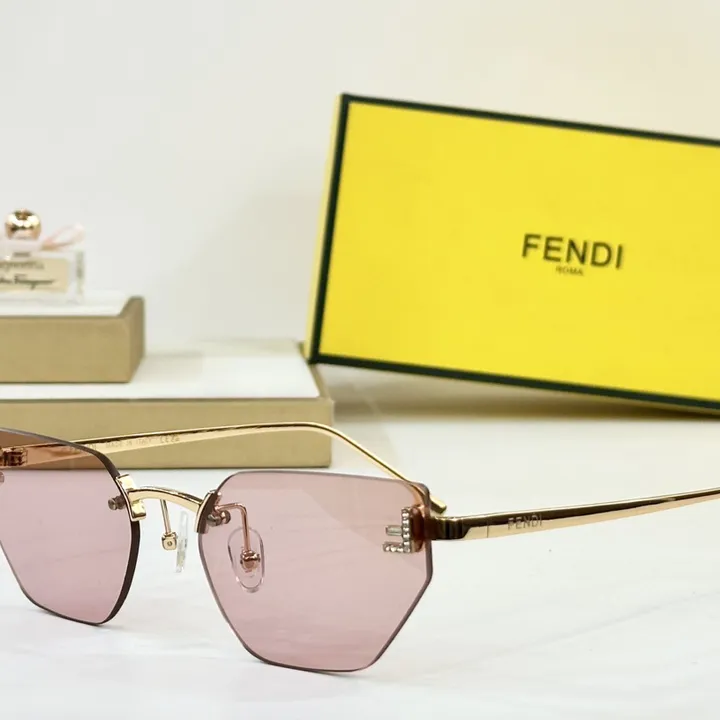 スーパーコピー フェンディ サングラス