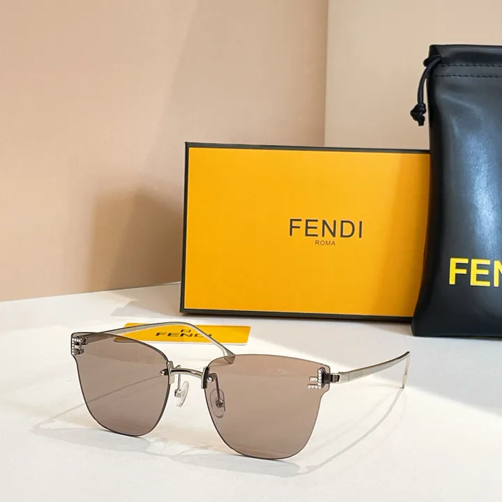 スーパーコピー フェンディ サングラス