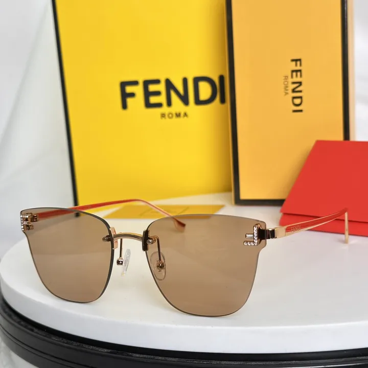 スーパーコピー フェンディ サングラス