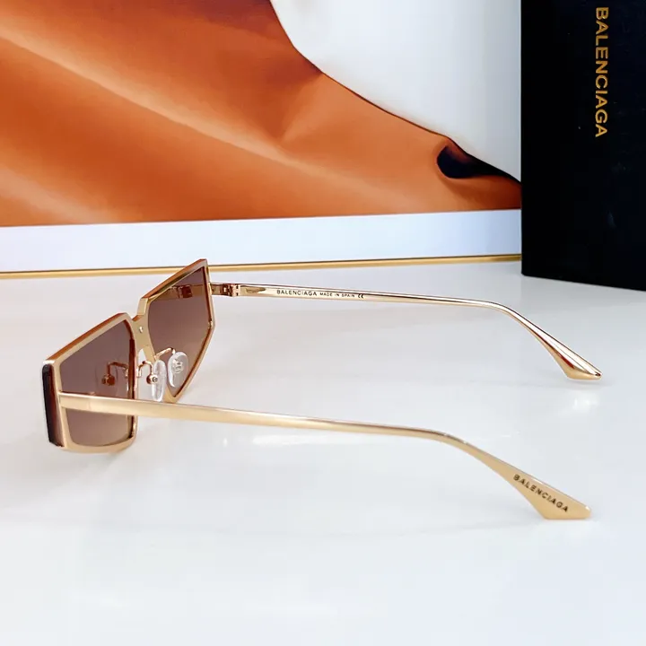 スーパーコピー バレンシアガ サングラス