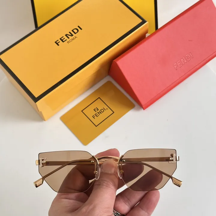 スーパーコピー フェンディ サングラス