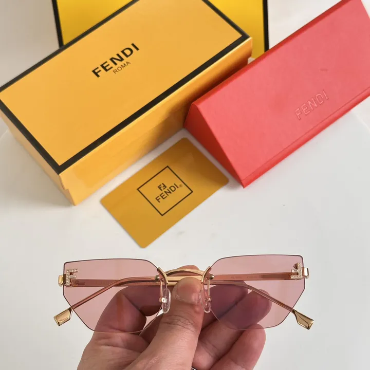 スーパーコピー フェンディ サングラス