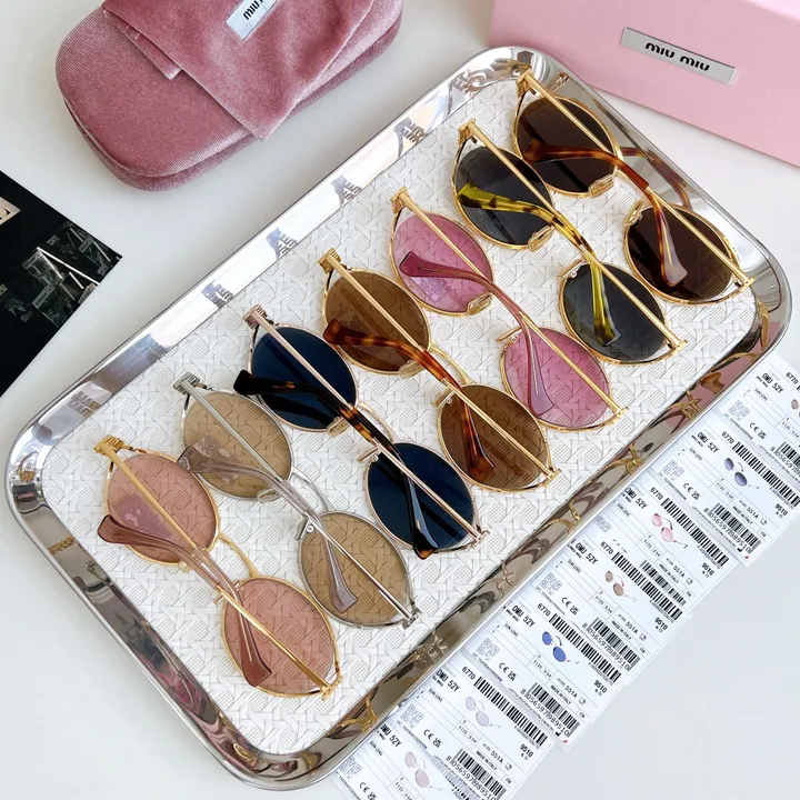 スーパーコピー ミュウミュウ サングラス