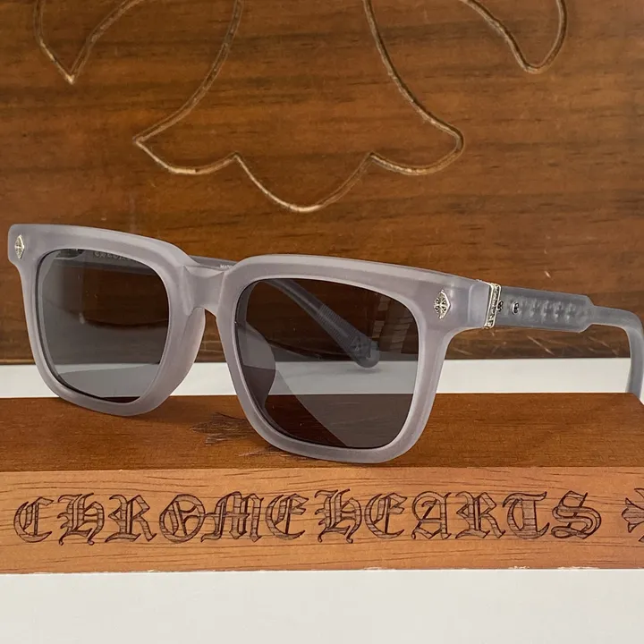 スーパーコピー クロムハーツ サングラス