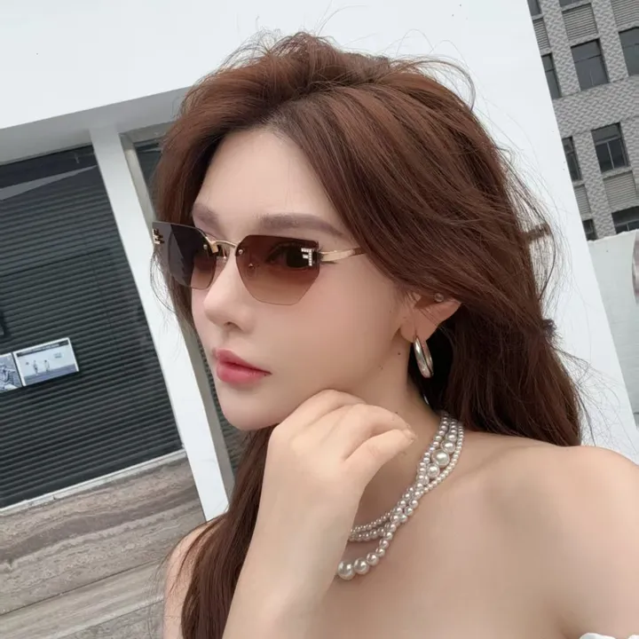 スーパーコピー フェンディ サングラス