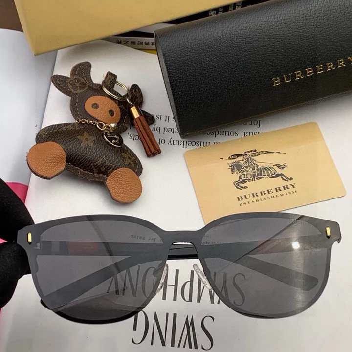 スーパーコピー バーバリー ス サングラス