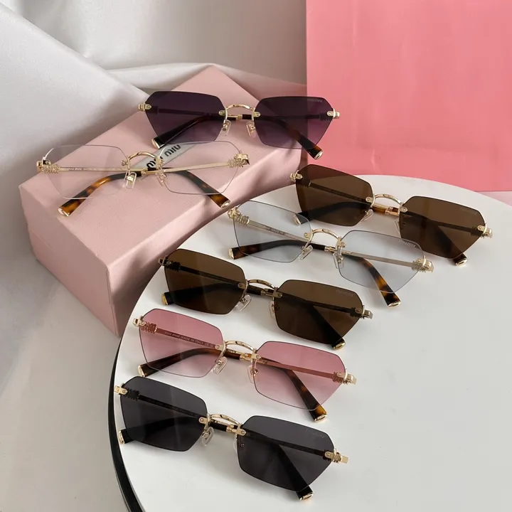 スーパーコピー ミュウミュウ サングラス