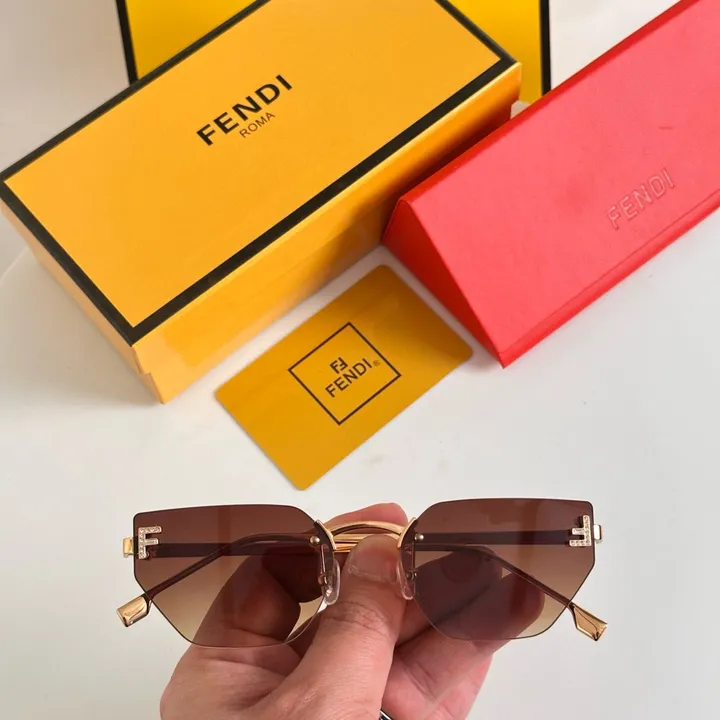 スーパーコピー フェンディ サングラス