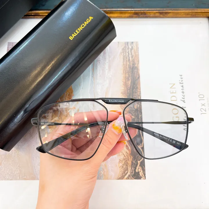 スーパーコピー バレンシアガ サングラス