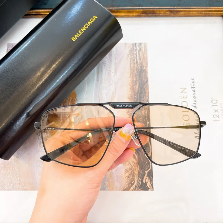 スーパーコピー バレンシアガ サングラス