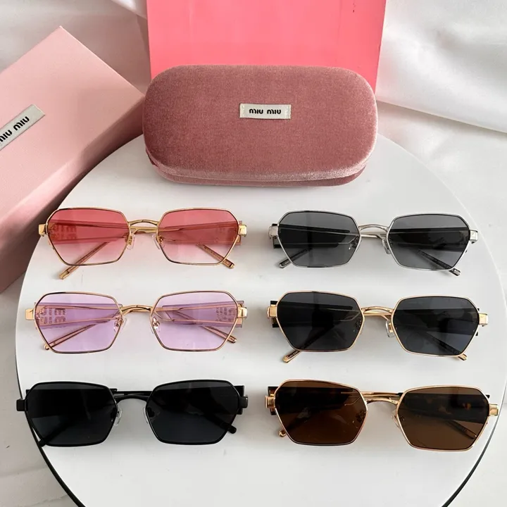 スーパーコピー ミュウミュウ サングラス
