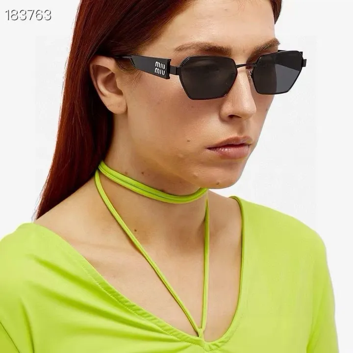 スーパーコピー ミュウミュウ サングラス