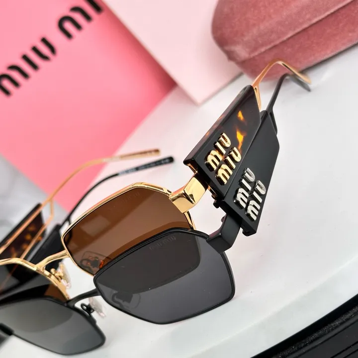 スーパーコピー ミュウミュウ サングラス