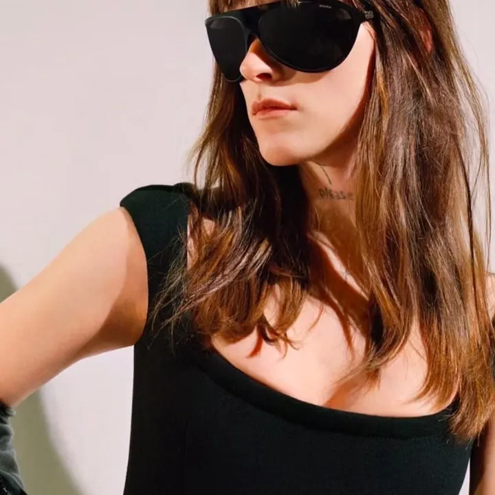 スーパーコピー ミュウミュウ サングラス