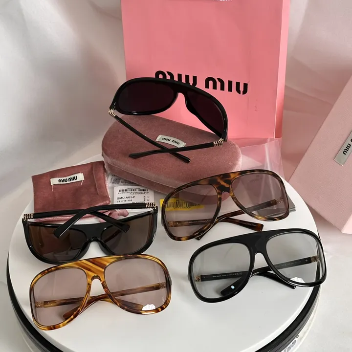 スーパーコピー ミュウミュウ サングラス