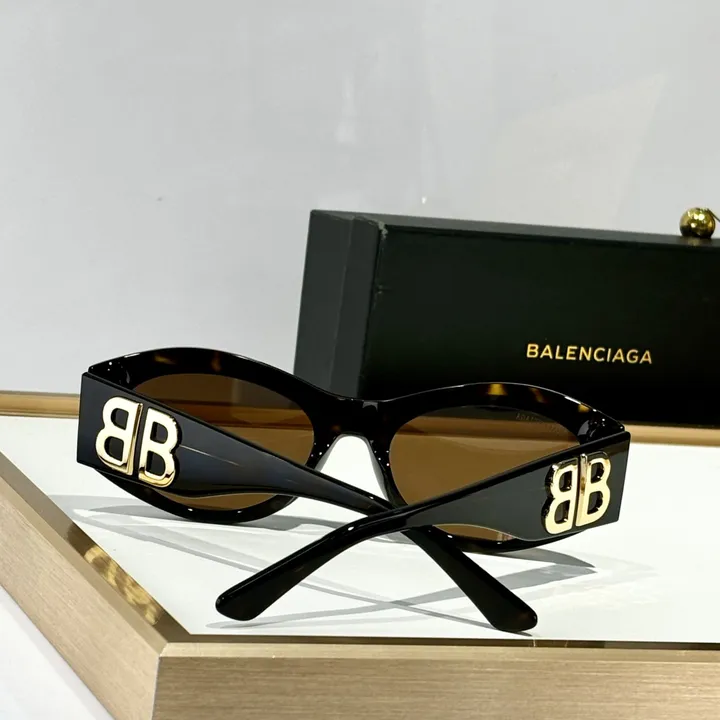 スーパーコピー バレンシアガ サングラス