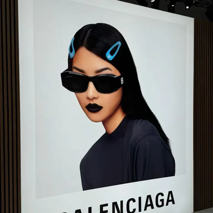 スーパーコピー バレンシアガ サングラス