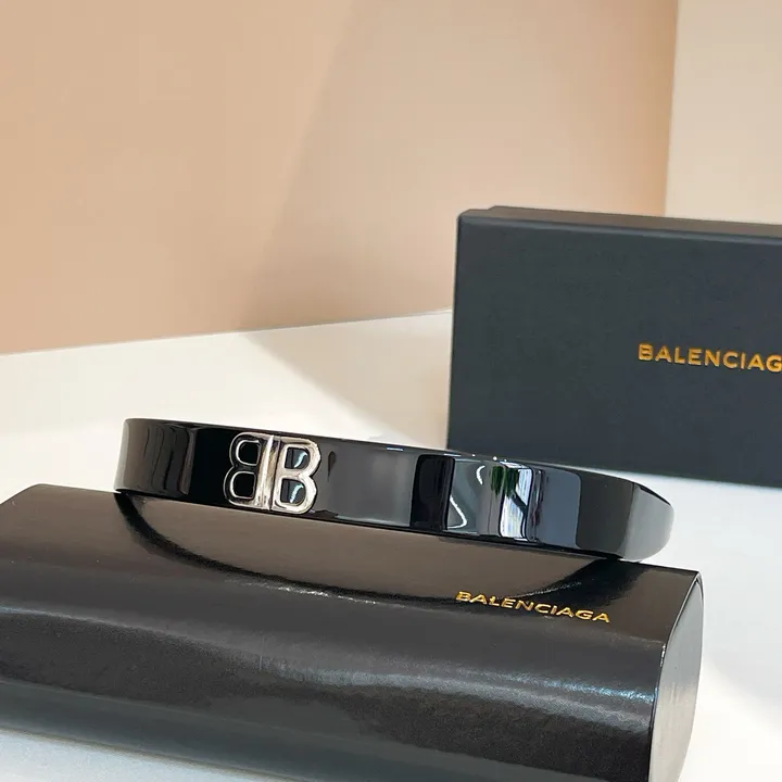 スーパーコピー バレンシアガ サングラス