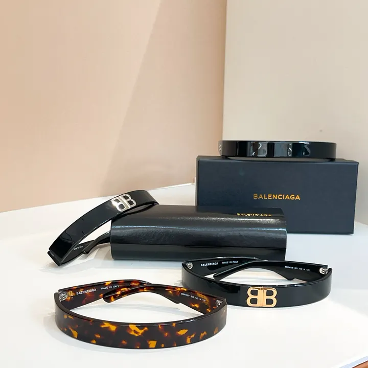 スーパーコピー バレンシアガ サングラス