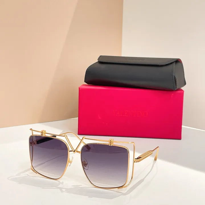 スーパーコピー ヴァレンティノ サングラス