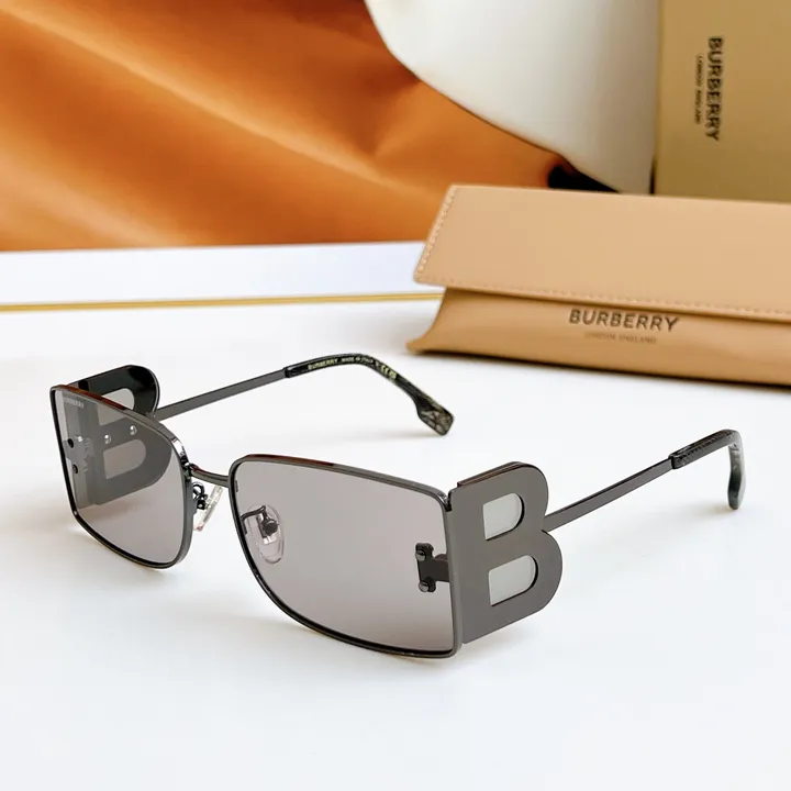 スーパーコピー バーバリー ス サングラス