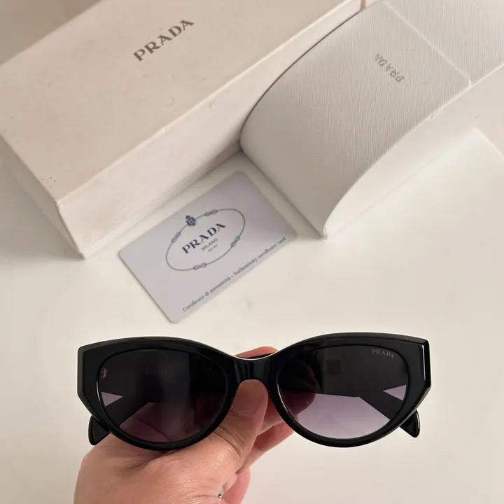 スーパーコピー プラダ サングラス