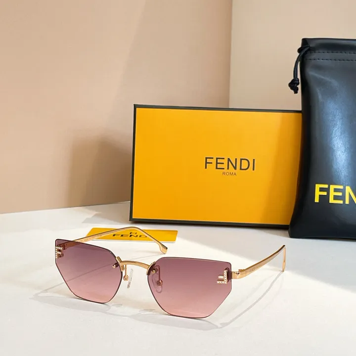 スーパーコピー フェンディ サングラス