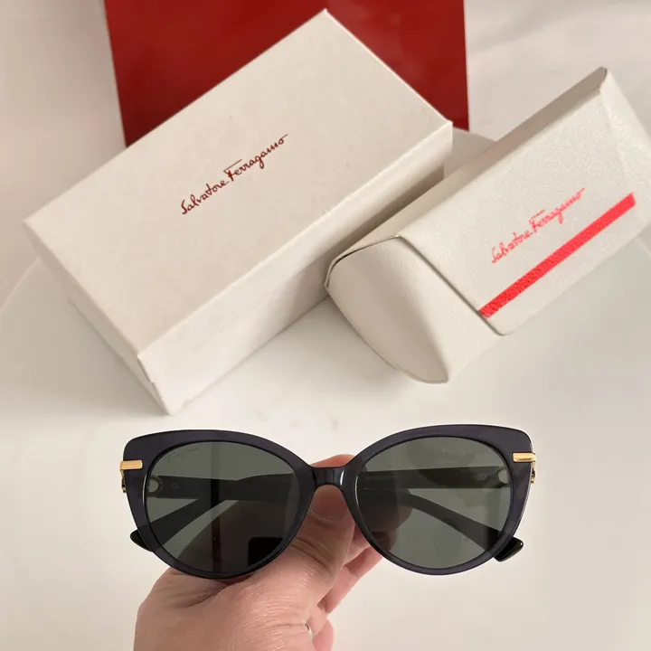 スーパーコピー フェラガモ サングラス