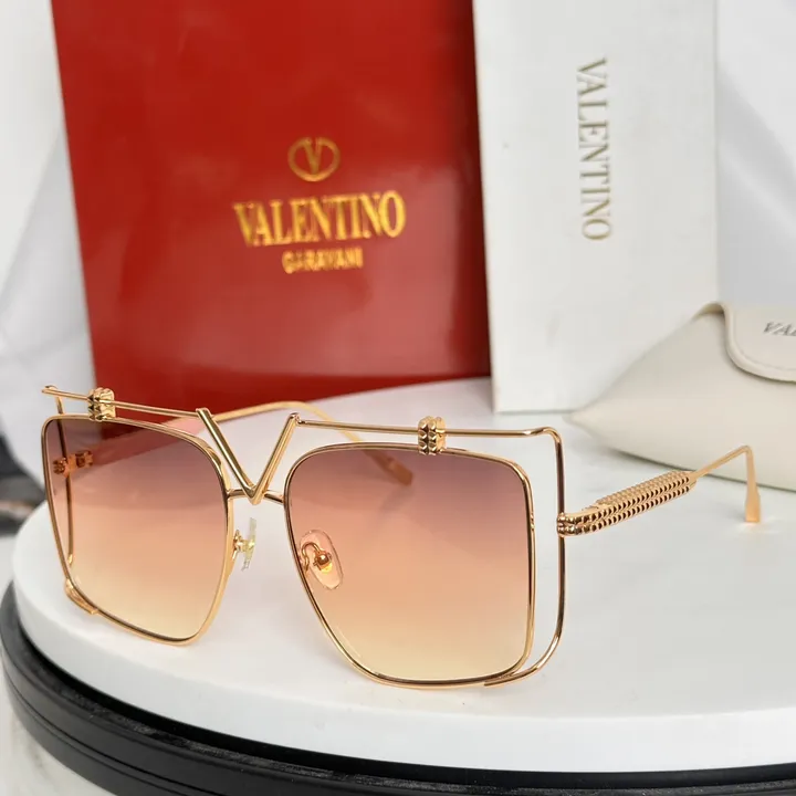 スーパーコピー ヴァレンティノ サングラス