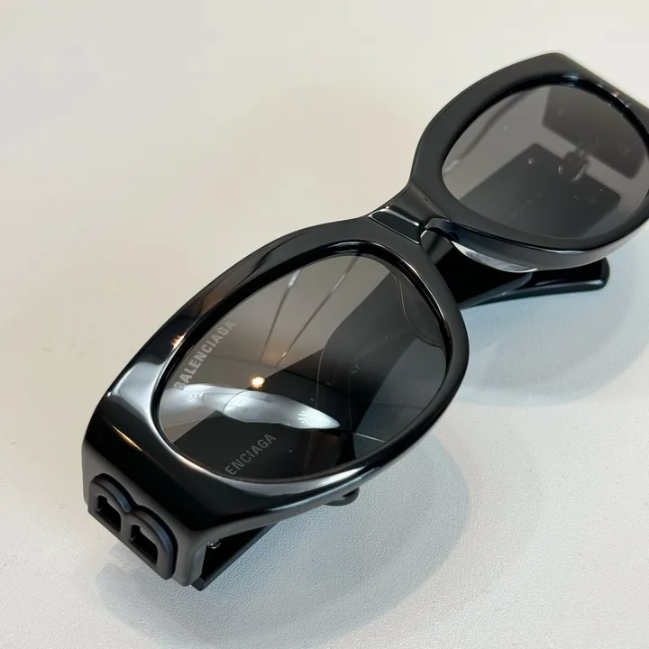 スーパーコピー バレンシアガ サングラス