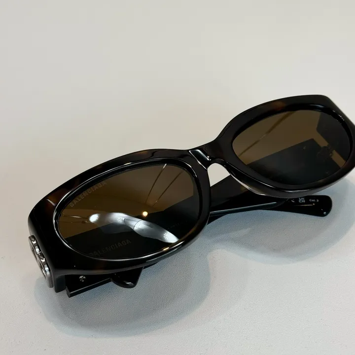 スーパーコピー バレンシアガ サングラス