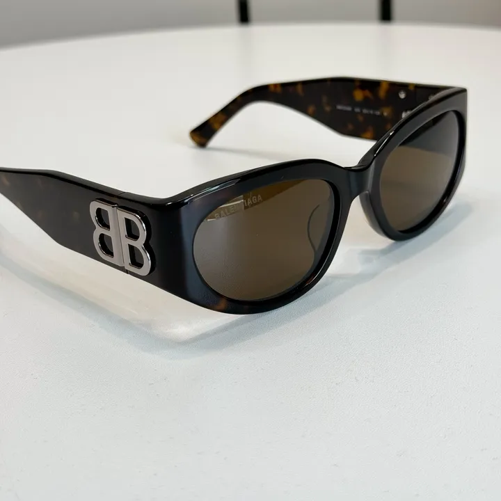 スーパーコピー バレンシアガ サングラス