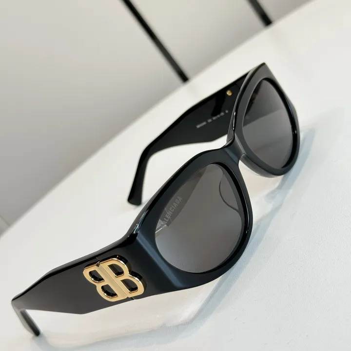 スーパーコピー バレンシアガ サングラス