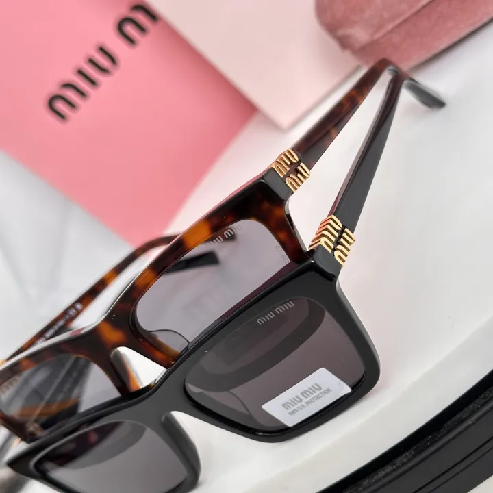 スーパーコピー ミュウミュウ サングラス