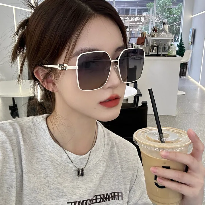 スーパーコピー フェンディ サングラス