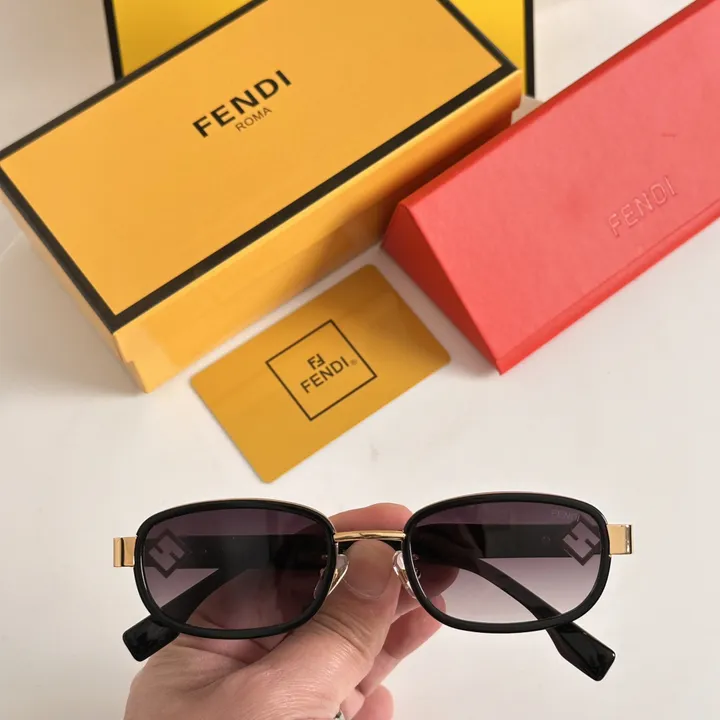 スーパーコピー フェンディ サングラス
