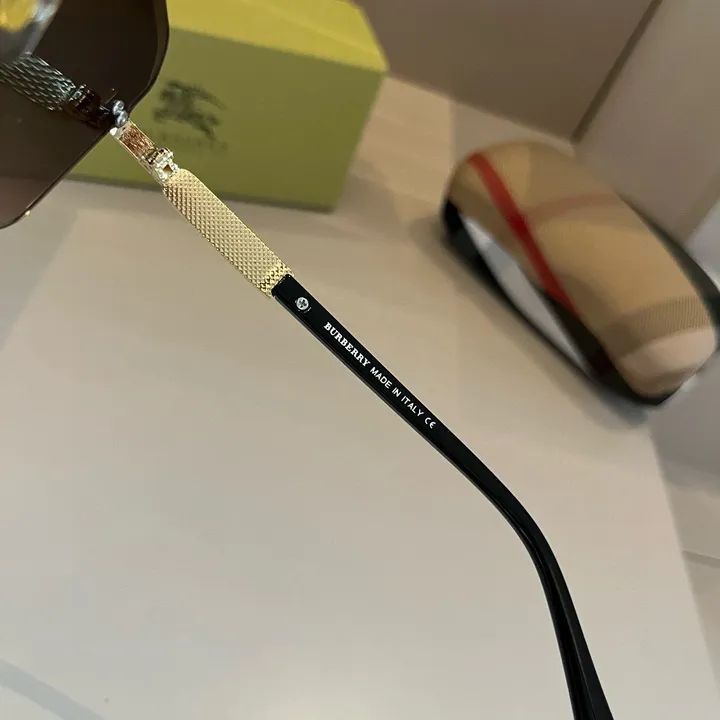 スーパーコピー バーバリー ス サングラス