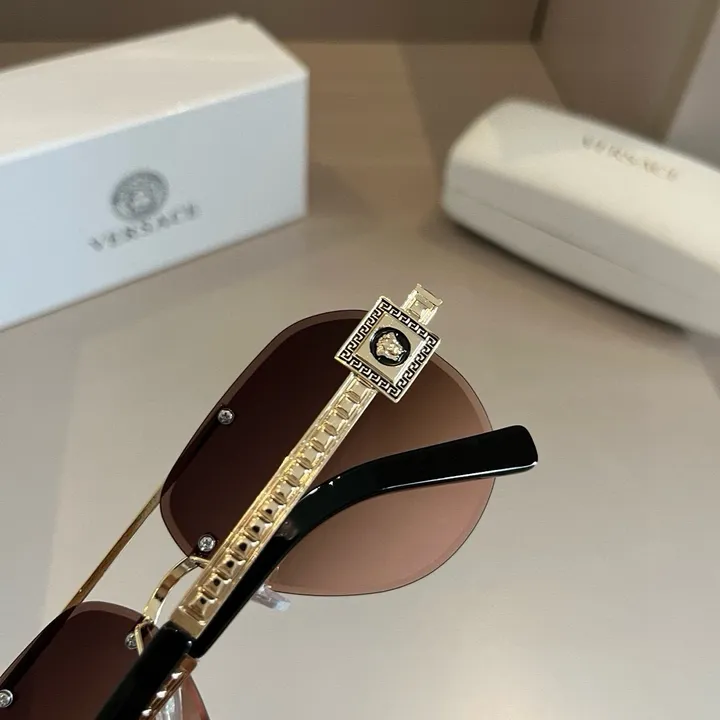 スーパーコピー ヴェルサーチ サングラス