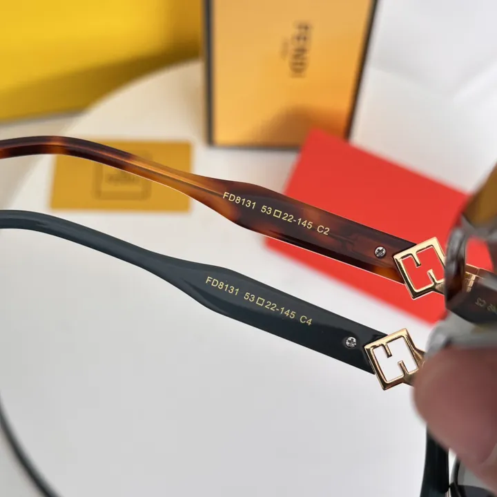 スーパーコピー フェンディ サングラス