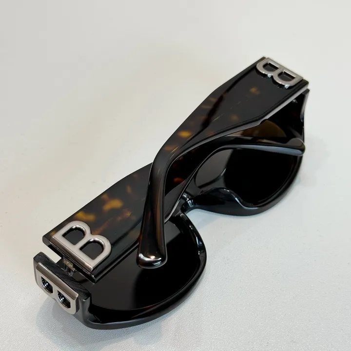 スーパーコピー バレンシアガ サングラス