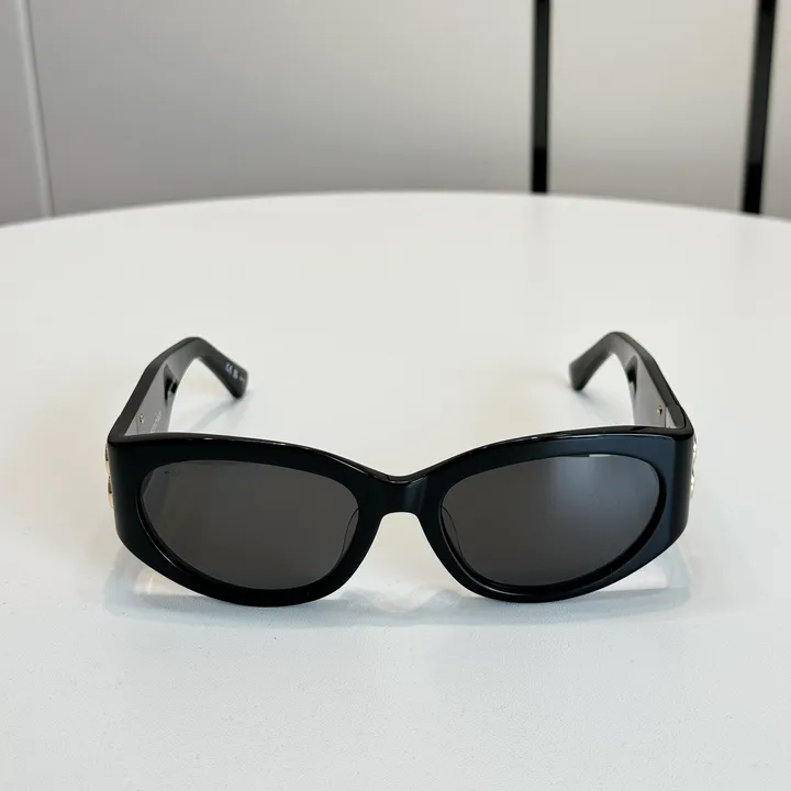 スーパーコピー バレンシアガ サングラス