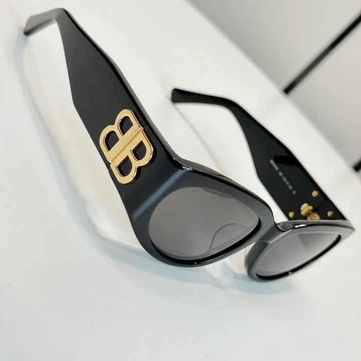 スーパーコピー バレンシアガ サングラス