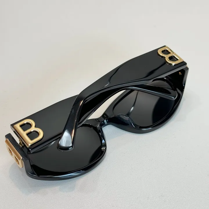 スーパーコピー バレンシアガ サングラス