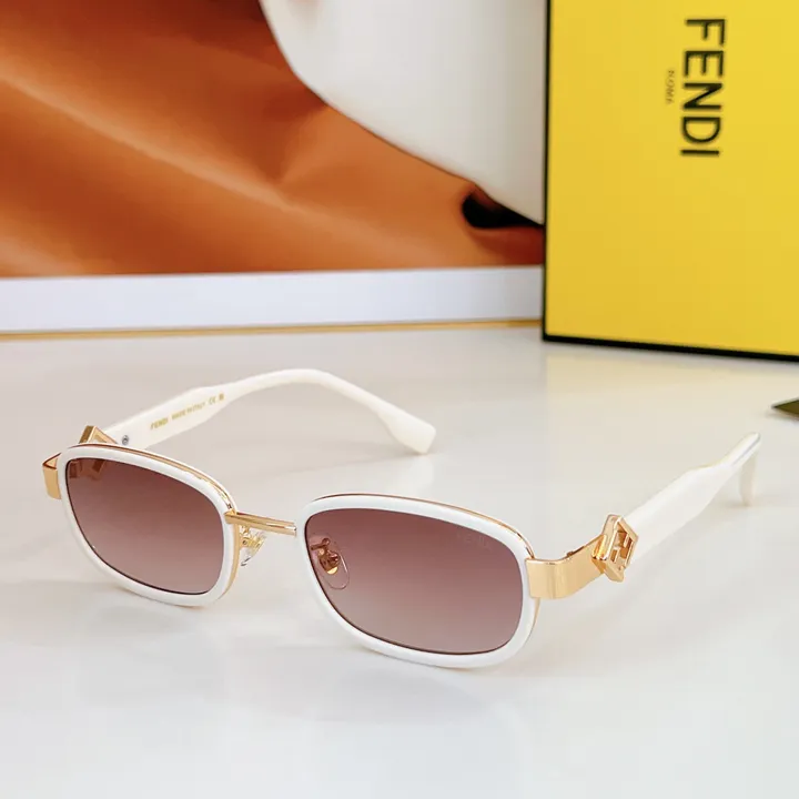 スーパーコピー フェンディ サングラス